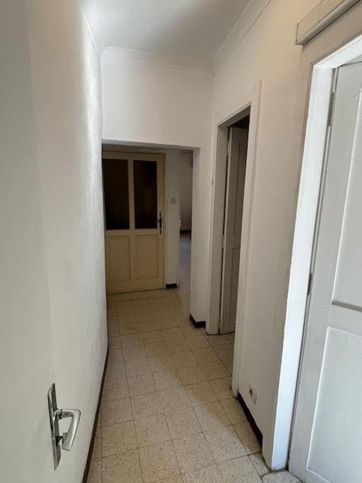 בובר Maison De Ville Proche Mer, En Camargue Sur Le Chemin De Saint Jacques De Compostelle, Clim Reversible מראה חיצוני תמונה